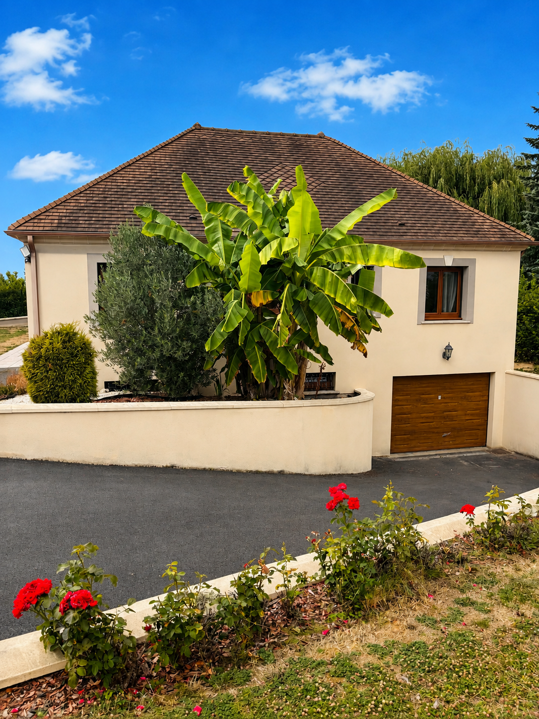 Maison de plain-pied 6 pièces 170 m2 avec sous-sol